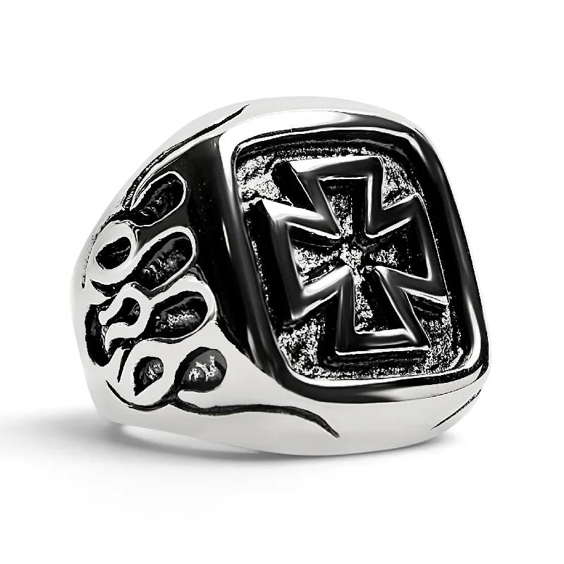 Adjustable Fashion Rings For Comfortable Wear-Stainless Steel Large Maltese Cross with Flame Accents Signet Ring / SCR4008