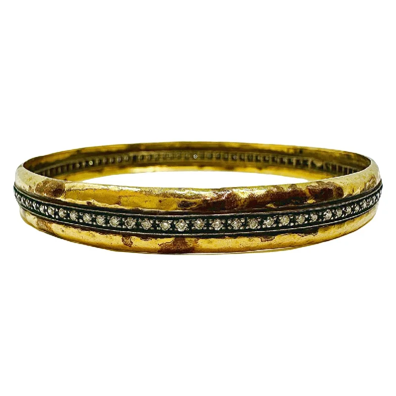 Casual Bangles For Women-18K Vintage Gold Bangle Bracelet with Diamond