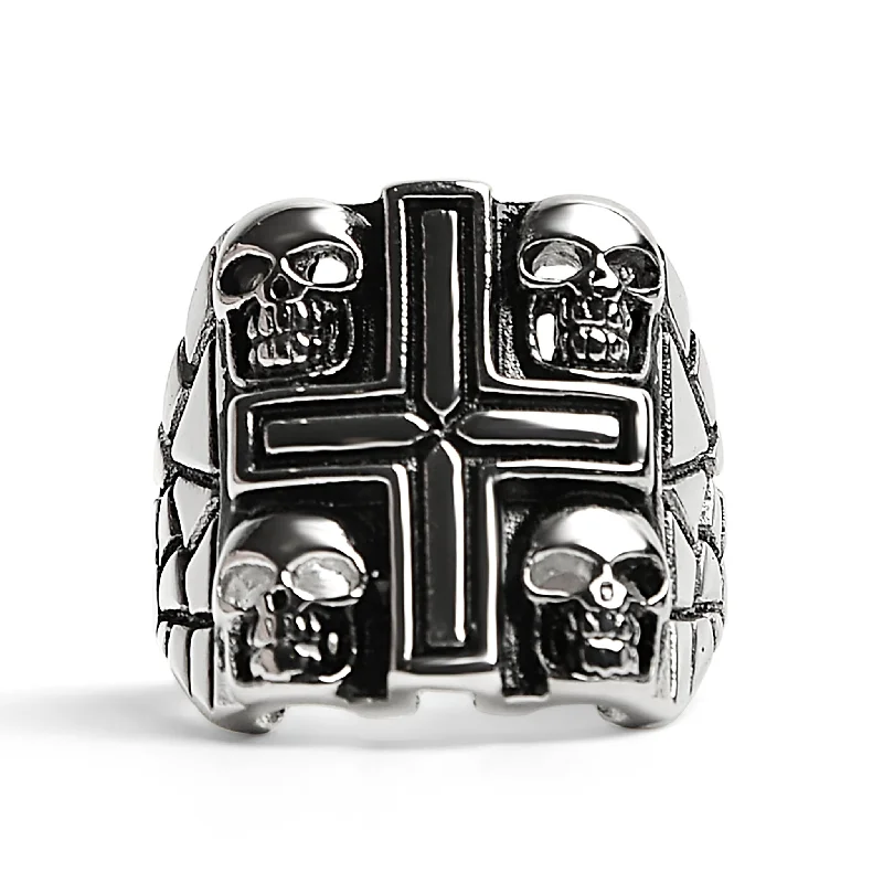 Vintage Engagement Rings For Classic Proposals-Stainless Steel Polished Multi Skull Cross Signet Ring / SCR3036