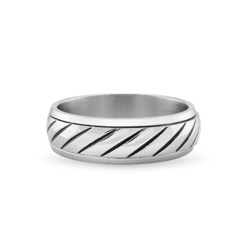 Unique Promise Rings For Couples-Stainless Steel Grooved Pattern Spinner Center Ring / SRJ2143