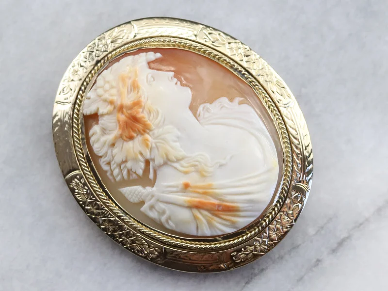 Brooch For Winter Fashion-Large Vintage Cameo Brooch