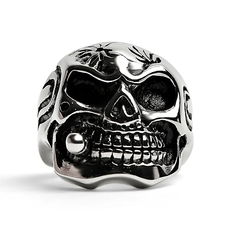 Bold Fashion Rings For Trendy Style-Stainless Steel Polished Skull With Cigar Ring / SCR2003