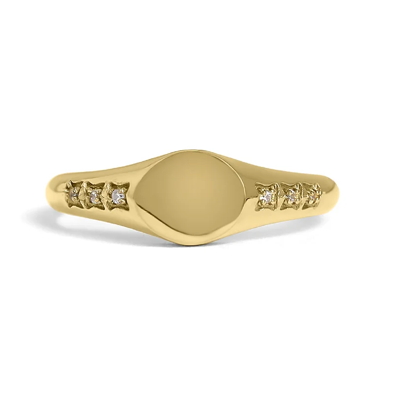 Modern Engagement Bands For Stylish Brides-18K Gold PVD Stainless Steel Blank Engravable CZ Round Signet Ring / ESR0003