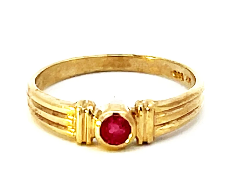 Beautiful Birthstone Rings For Family Gifts-Red Ruby Ring in 14k Yellow Gold