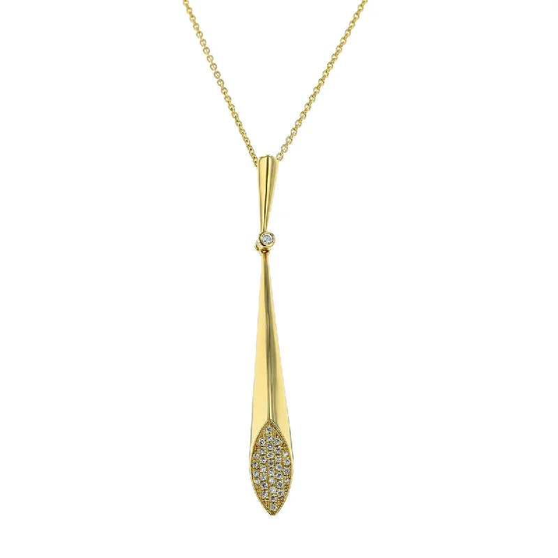 Gorgeous Crystal Necklaces For Luxurious Look-14K Yellow Gold Diamond Pendant Necklace